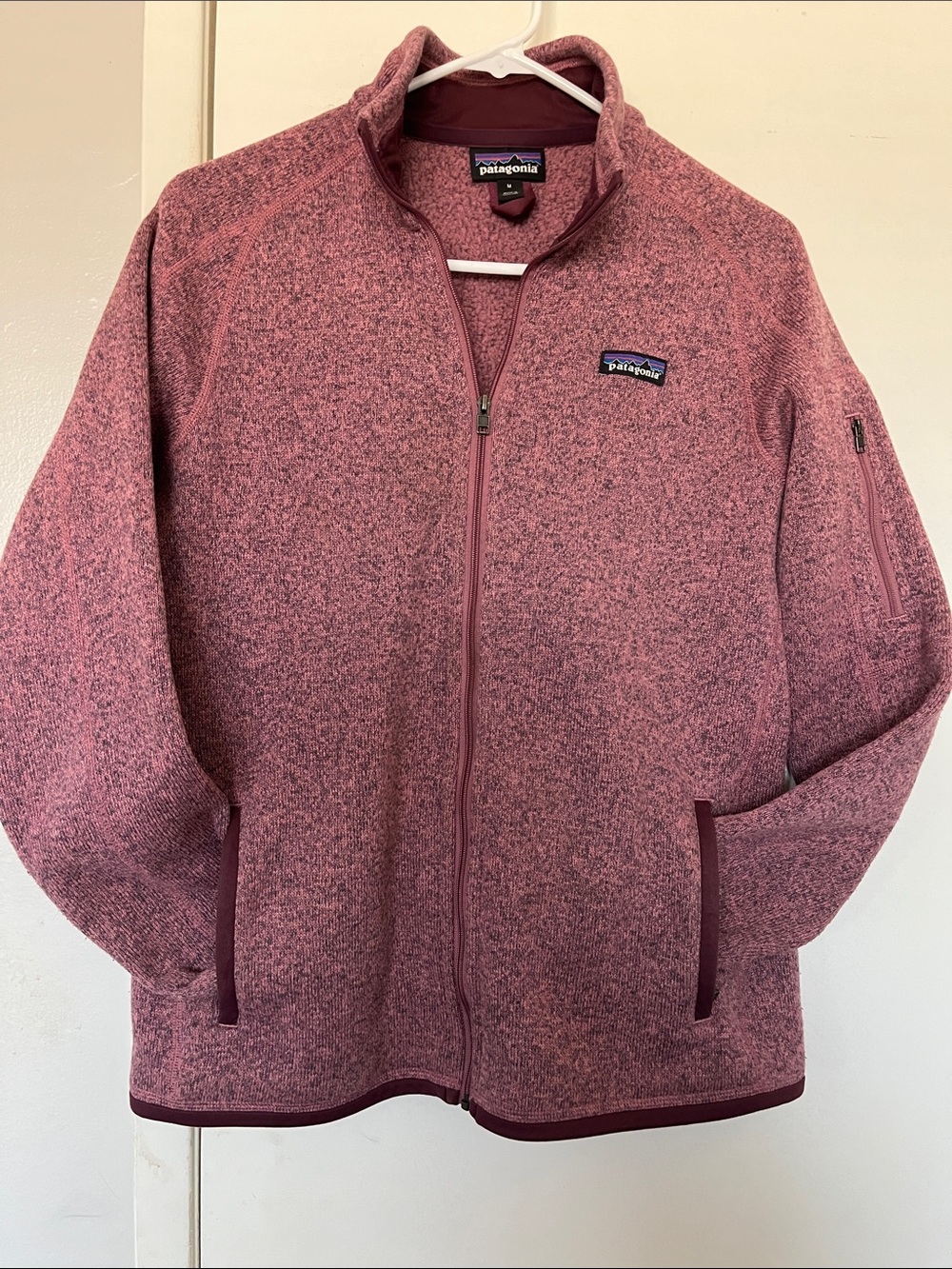 Patagonia raspberry color Full-Zip Fleece Jacket size M